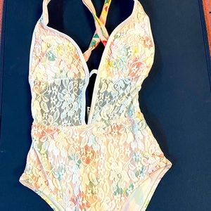 Cupshe Lacey swimsuit